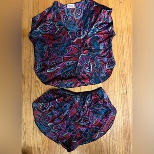 Vintage California Dynasty 2-Piece Purple Paisley Pajamas
